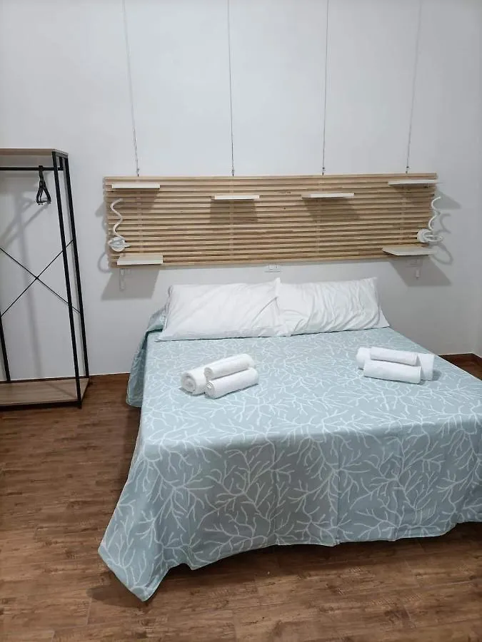 Suite Centrale 44 Marsala Apartment